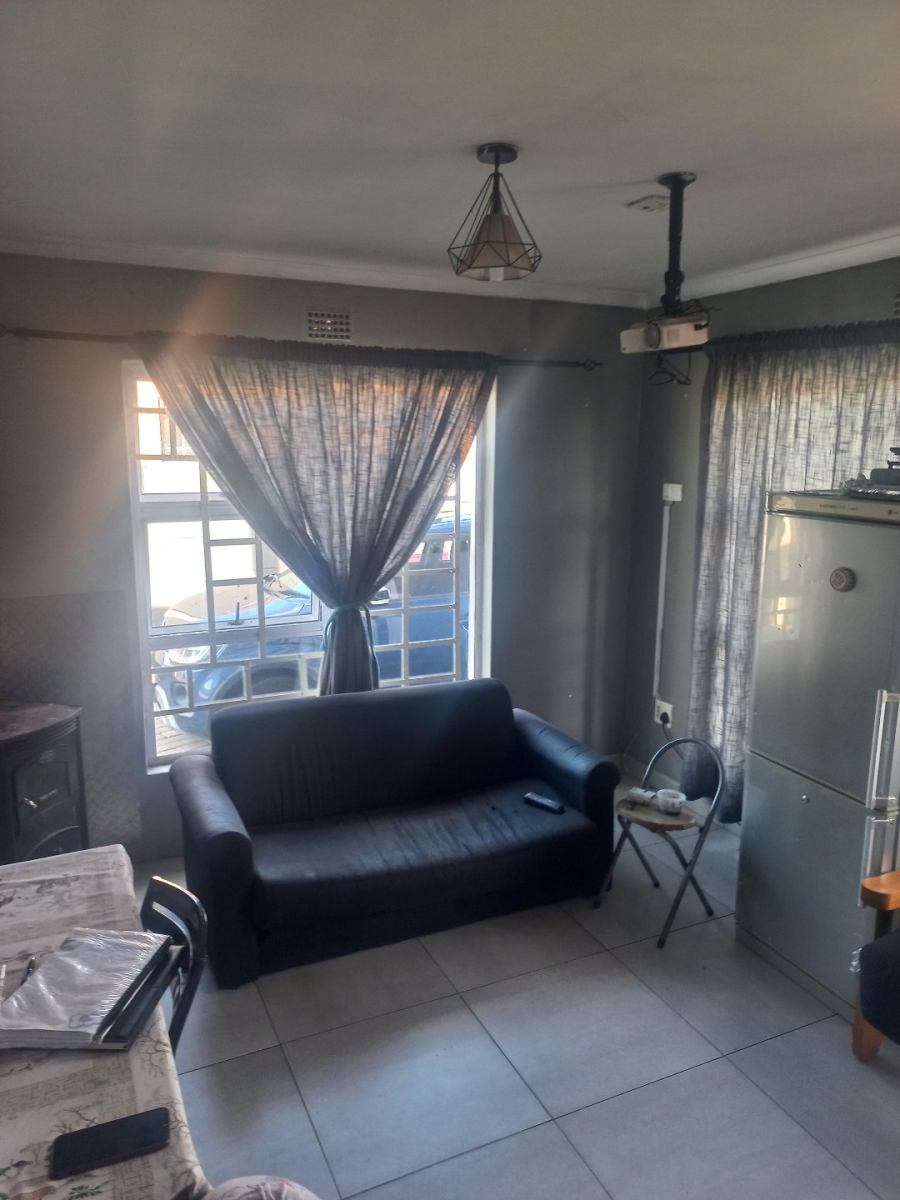 2 Bedroom Property for Sale in Heather Park Western Cape